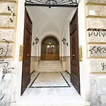 Trastevere Lovely 2 Bedroom Apartment